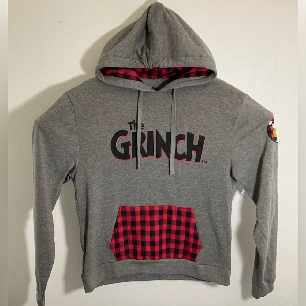 Universal Studios Grinch Gray Hoodie with Red Accents NWOT